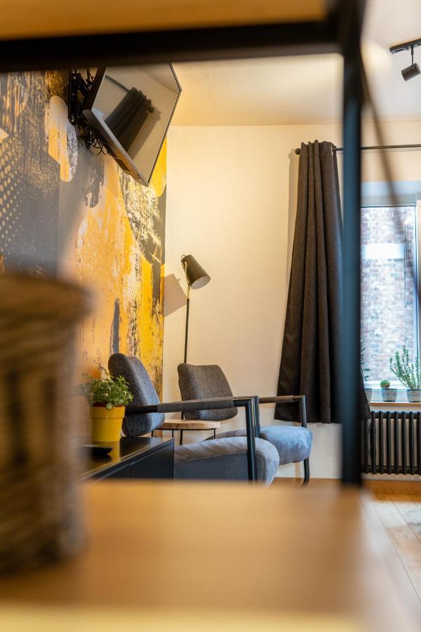 Ardenne Bnb Gite Urbain Avec Terrasse Марш ан Фамен Екстериор снимка