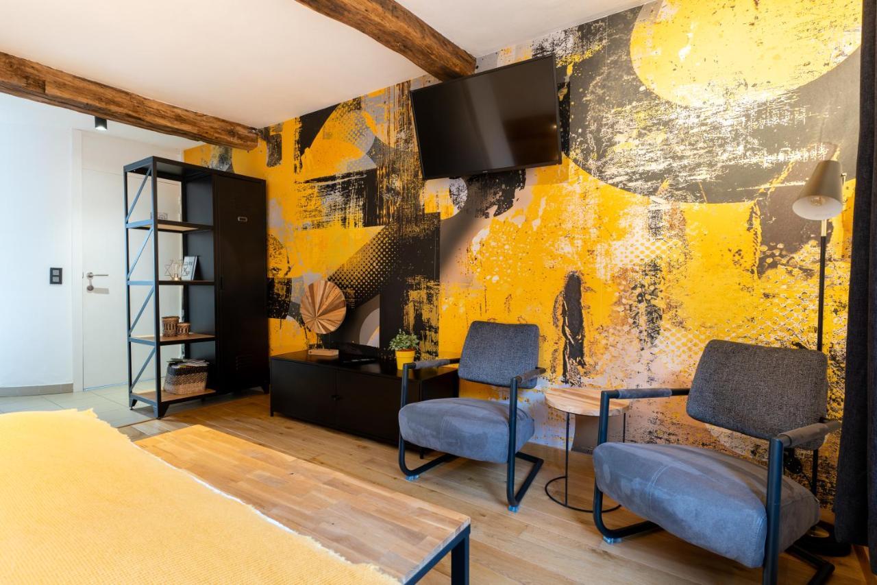 Ardenne Bnb Gite Urbain Avec Terrasse Марш ан Фамен Екстериор снимка